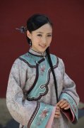 霍英东遗嘱：死后20年内不分遗产 家人按月领钱